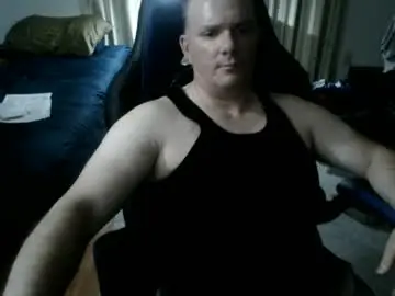 Chaturbate Sex Cam of emsguy1