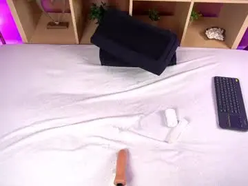 Chaturbate Watch Live Sex Cams of raquel_lust