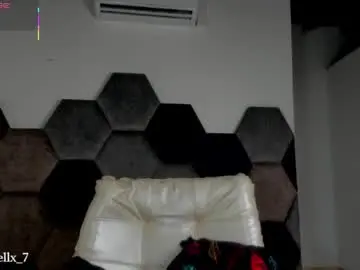 Chaturbate Live Sex of latrellx7