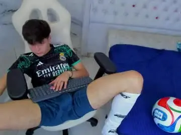 Chaturbate Free Porn Cam of stonne69
