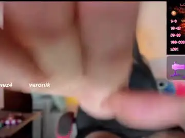 Chaturbate Live Sex Cam of veronika_foxter