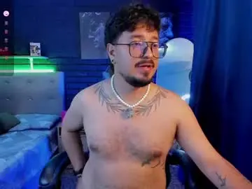 Chaturbate Live Porn of daviidevans