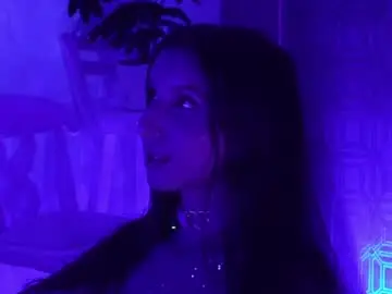Chaturbate Adult Webcam of bella19__