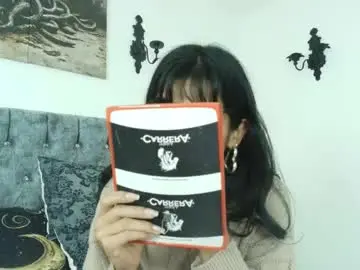 Chaturbate Watch Live Sex Cams of bella_poisonous