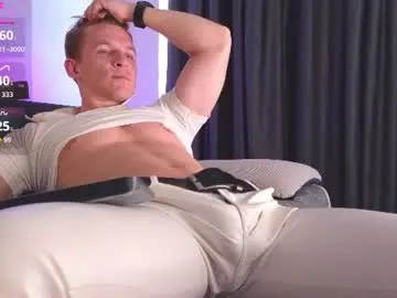 Chaturbate Live Sex of night_wwwolf