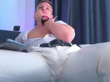 Chaturbate Adult Webcam of night_wwwolf