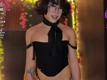 Chaturbate Best Webcam of alonehazel