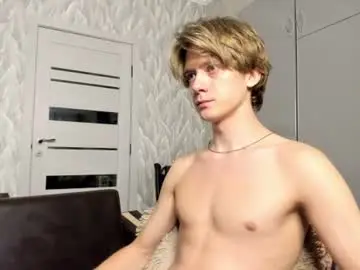 Chaturbate Free Live Porn of milkiwy