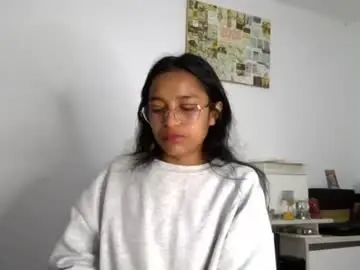 Chaturbate Best live sex cam show of alia_lombardi