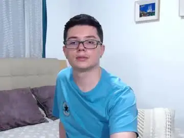 Chaturbate Adult Webcams of kevinhunts