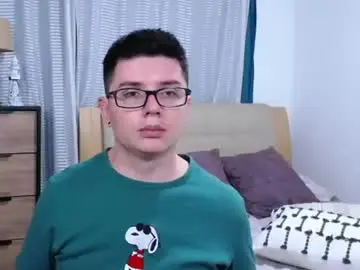 Chaturbate Free Porn Cam of kevinhunts
