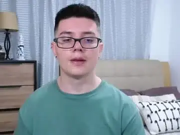 Chaturbate Sex Cam of kevinhunts