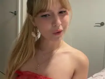 Chaturbate Free Porn Cam of kittengirlxo