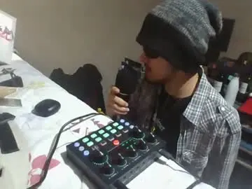Chaturbate Sex Chat of numb_waiting