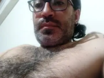Chaturbate Free Porn Cam of luis2988z
