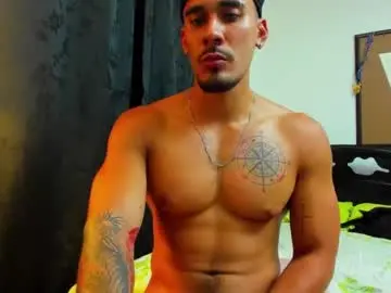 Chaturbate Sex Chat of mister_latino27