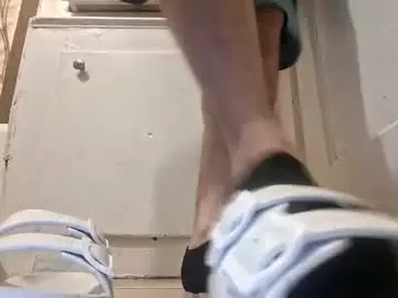 Chaturbate Sex Cam of lowerahornyhighhard13