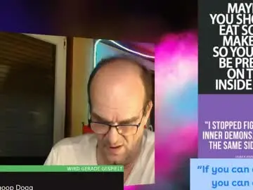 Chaturbate Free Live Porn of r_2d2_