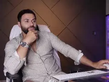 Chaturbate Live Sex Cam of glennmasters