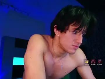 Chaturbate Live Sex Cam of christianlevine_