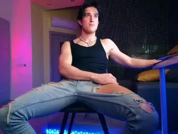 Chaturbate Watch Live Sex Cams of christianlevine_