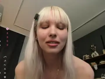 Chaturbate Free Porn Cam of _shiningstar