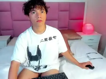 Chaturbate Best live sex cam show of honeymoon_sariel