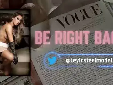 Chaturbate Live Sex Cam of leyla_steel