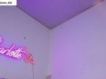 Chaturbate Adult Video Chat of charlotte_r69
