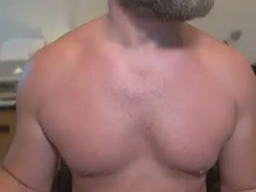 Chaturbate Live Sex Cam of mister_dilf