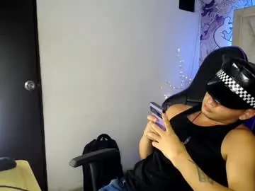 Chaturbate Adult Webcams of mathiass_twinkk_