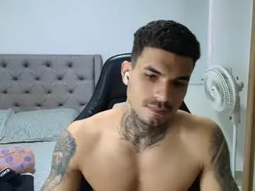 Chaturbate Nude Webcam of juan_gomez_1