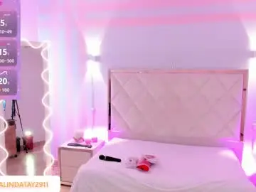 Chaturbate Live Sex of rosalind_tay