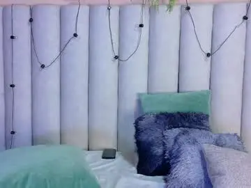 Chaturbate Nude Webcam of amberstonne__