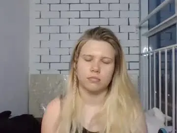Chaturbate Watch Live Sex Cams of iolahollingshead