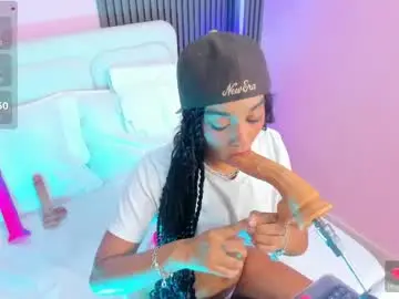 Chaturbate Adult Webcams of clawdeen__wolf