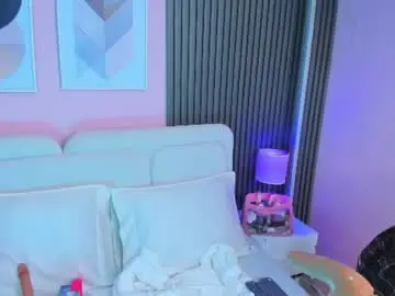 Chaturbate Live Porn of clawdeen__wolf