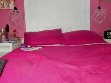 Chaturbate Sex Cam of rousse_millers
