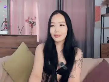 Chaturbate Live Sex Cam of light_my_f1re