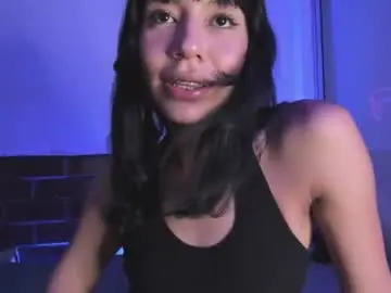 Chaturbate Watch Live Sex Cams of emmaclark_1