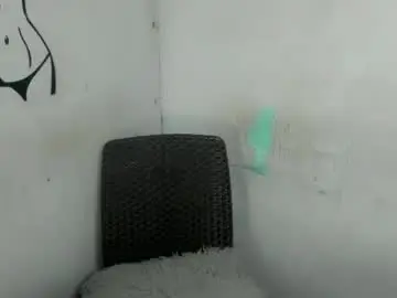 Chaturbate Sex Cam of asiancarl_bigcock