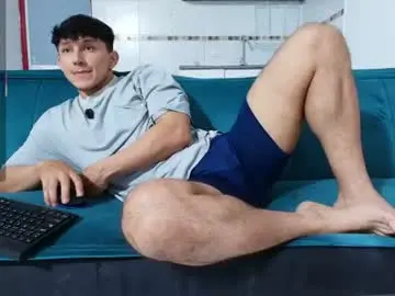 Chaturbate Live Sex Cam of jacques_cardiet
