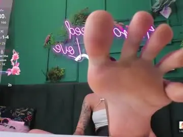 Chaturbate Live Sex Cam of kat__cat