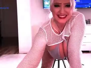 Chaturbate Live Sex Cam of naughtyobsessions