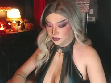 Chaturbate Free Porn Cam of hugecockchristine