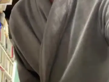 Chaturbate Live Sex Cam of willirob