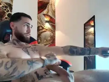 Chaturbate Free Porn Cam of luke_davis01