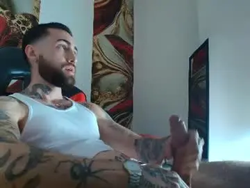Chaturbate Free Porn Cam of luke_davis01