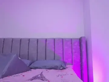 Chaturbate Live Sex Cam of tinkerbell_1