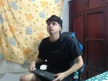 Chaturbate Free Porn Cam of alice_julls
